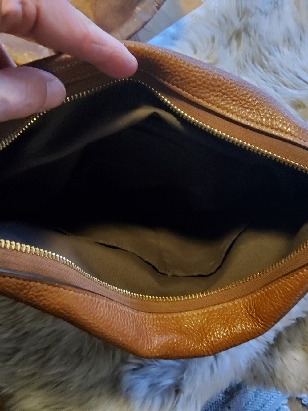 Coach Val Duffle Bag VGUC - Picture 2 of 14